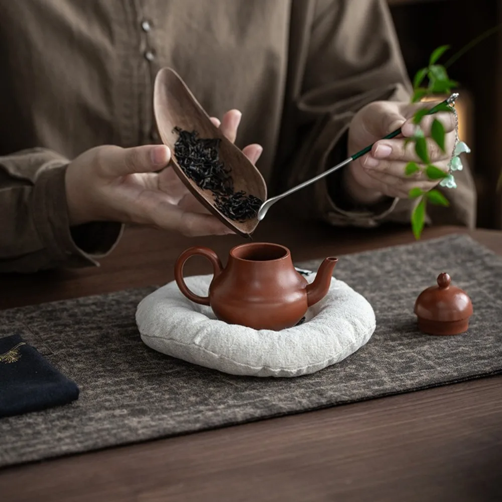 

Convenient Floral Fabric Teapot Pad Heat-Resistant Heat-Insulating Teacup Pad Decorative Elegant Kettle Mat Home Use