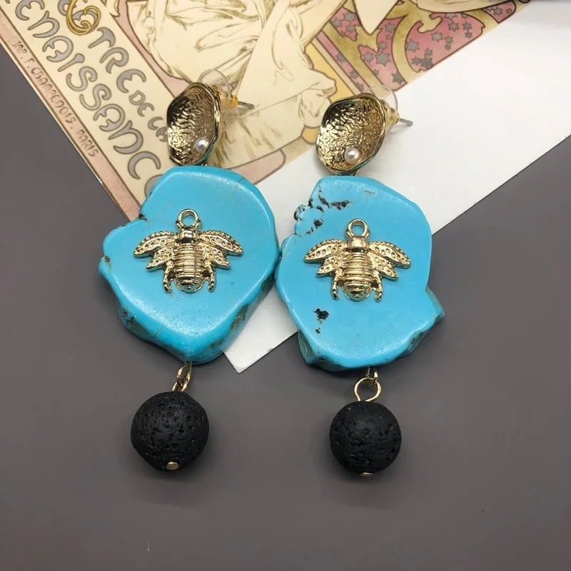 

Temperament Jewelry Retro Style Insect Series Turquoise Pendant Fashionable Versatile Shoulder Stud Earrings Elegant Medieval Je