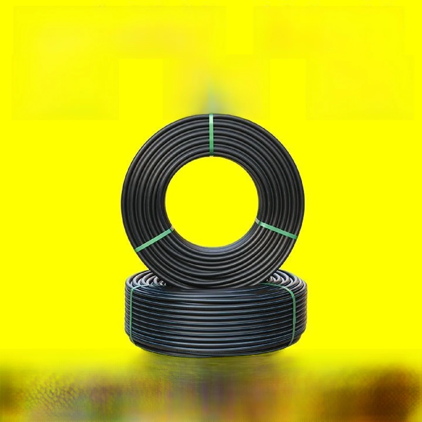 

Труба защитная из ПЭ для кабелей и проводов, для подземной прокладки, прочная защита для опор освещения, материал ПЭ