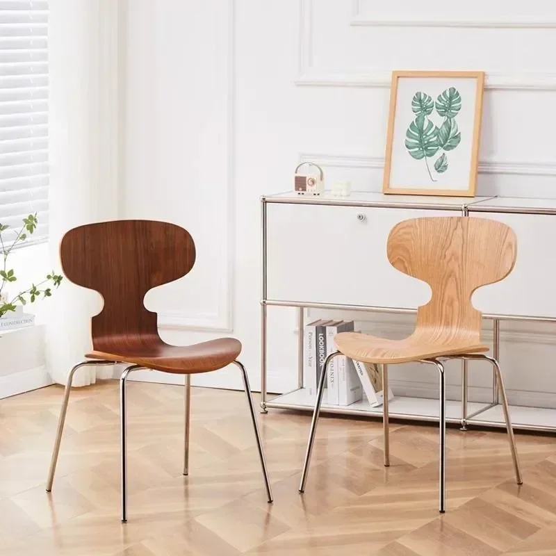 

Antique Restaurant Dining Table Chair Modern Simple Retro Chair Home Cafe Theme Hotel Solid Wood Furniture Ant Chair Designer