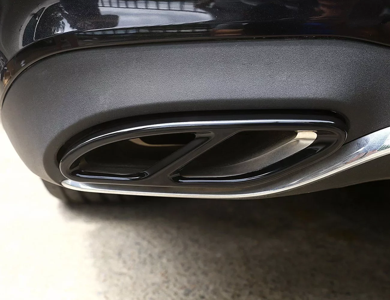 

2Pcs Car Exhaust Pipe Tip Cover For Mercedes Benz A B C E Class CLA GLC GLE GLS Exhaust Pipe Protective Cover Car Accessory