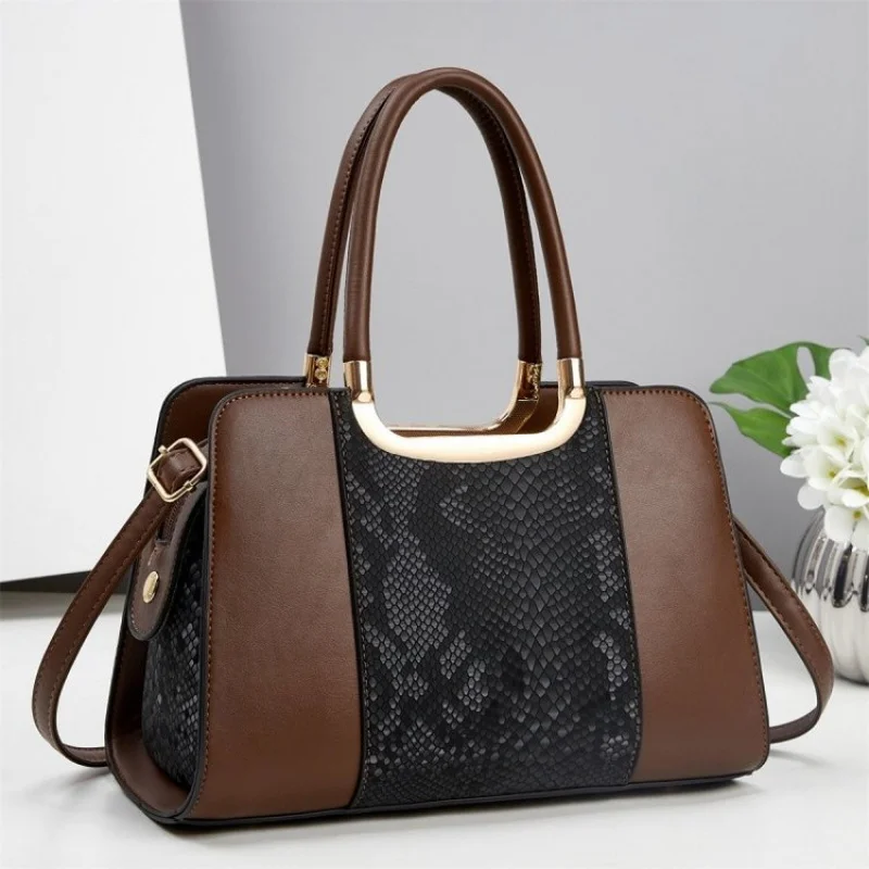 

Elegant-luxe 2025 New Ladies Luxury Brand Leather Crossbody Bag Famous Designer Classic Popular Casual​