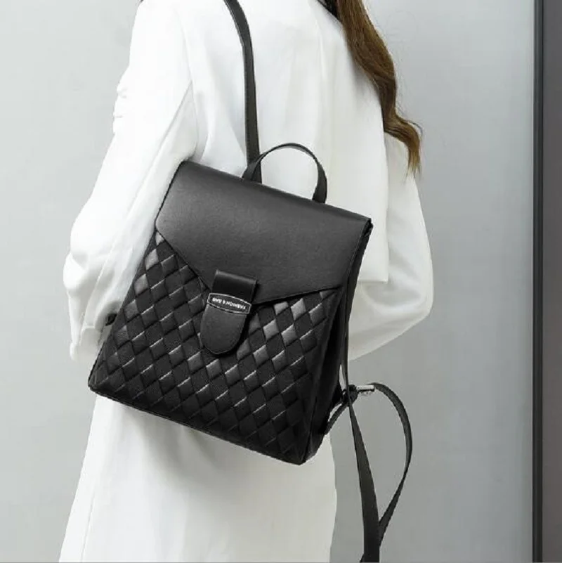 New Arrival Fashion Luxury Diamond Latttice Leather Travel Backpack High Capacity Shoulder Bags Women Messenger Bag Totes