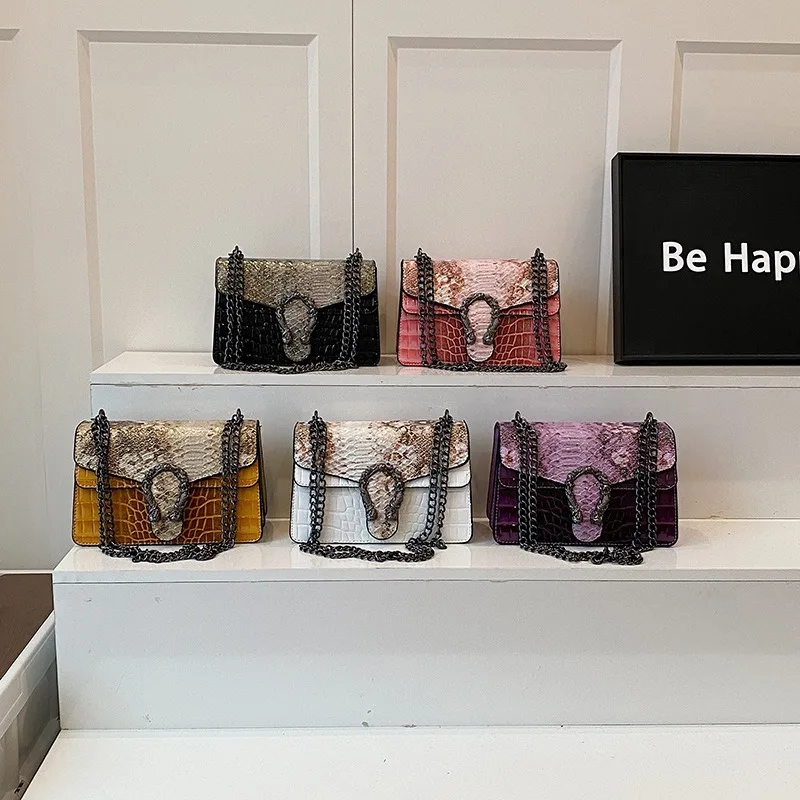 

Trendy Crocodile Crossbody Bag 2025 New for Women, Casual Chain Strap Shoulder Purse, Lightweight Small Square Bag for Daily Use