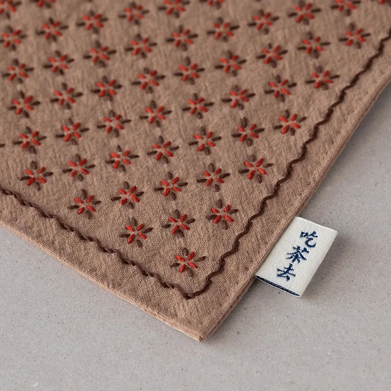 

Sashiko Starter Kit for Beginners - Pre-printed Leaf Pattern Cotton Linen Tea Coaster/Placemat Mat DIY Craft Kit