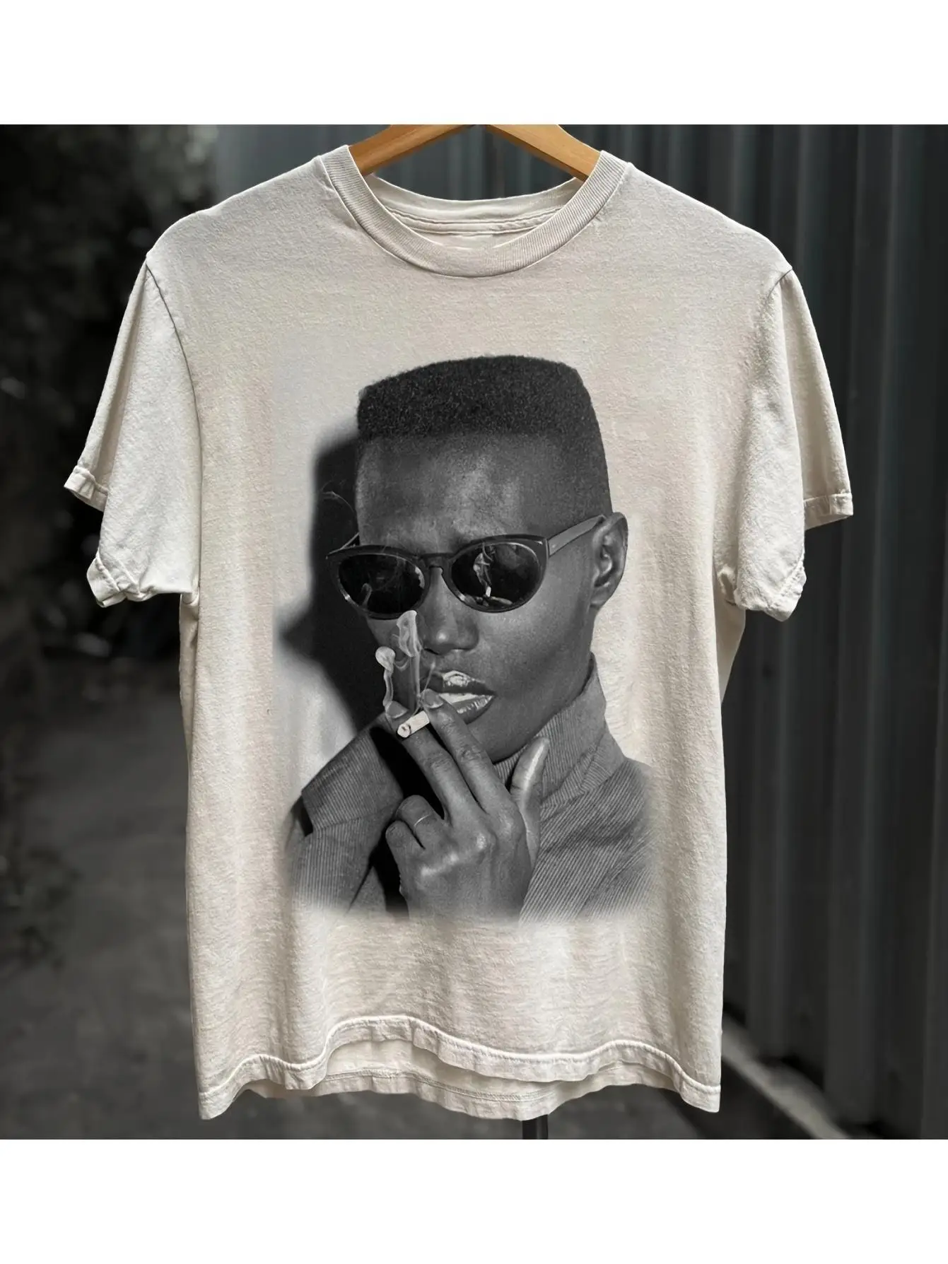 Men & Women's Rare Grace Jones Big Face Unisex 100% Cotton T-Shirt, Soft, Seasonal Casual Street Style Essential, Versatile Seasons Style, Affordable Everyday Wear & Perfect Christmas Gifts for Fans and Friends - G