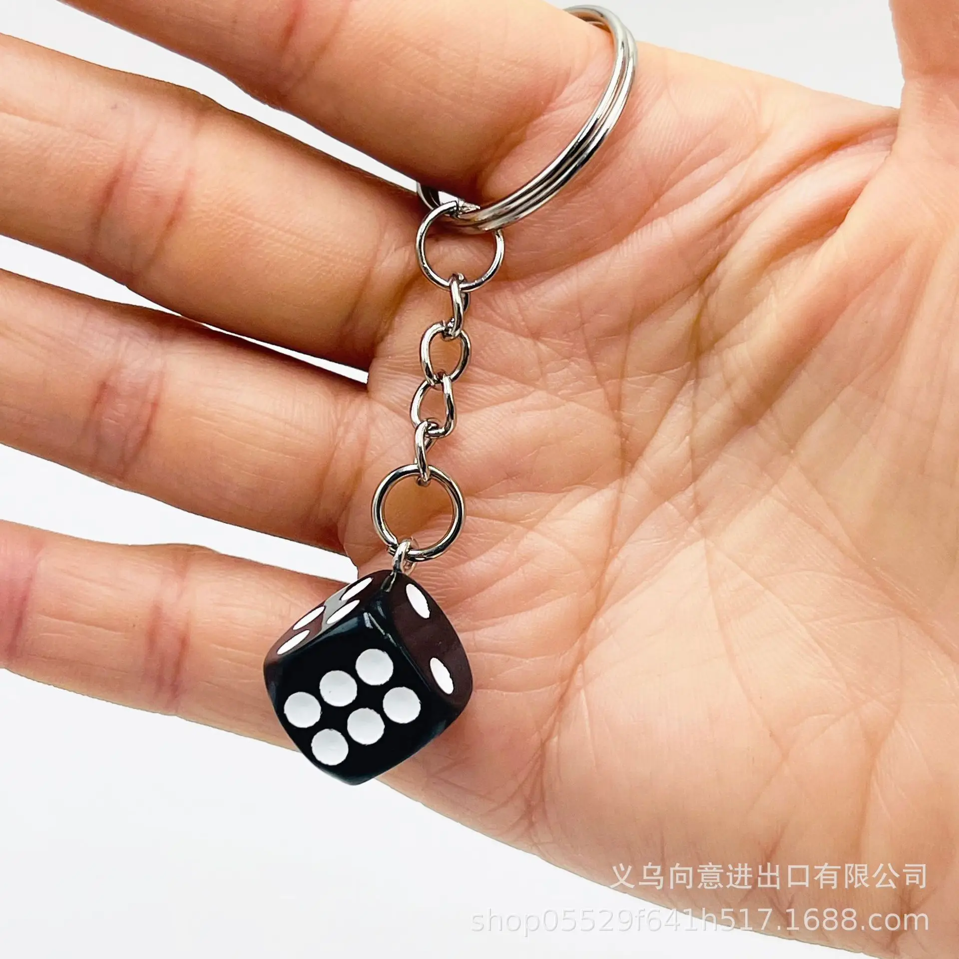 

3D Resin Dice Keychain 2025 - Colorful Game Pendant, Creative Mini Cube Backpack Charm for Gaming Activity Gift