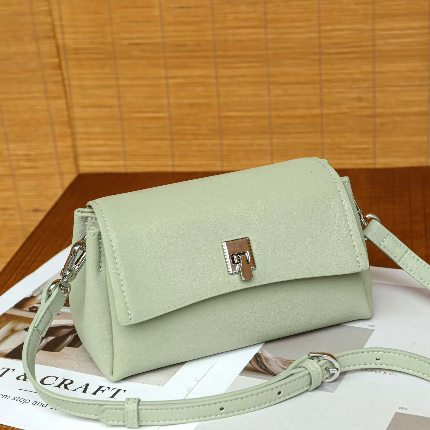 2026 New Genuine Leather Shoulder Bag Soft Cow Leather Top Handle Satchel Purse Vintage Cowhide Boston Handbag Women