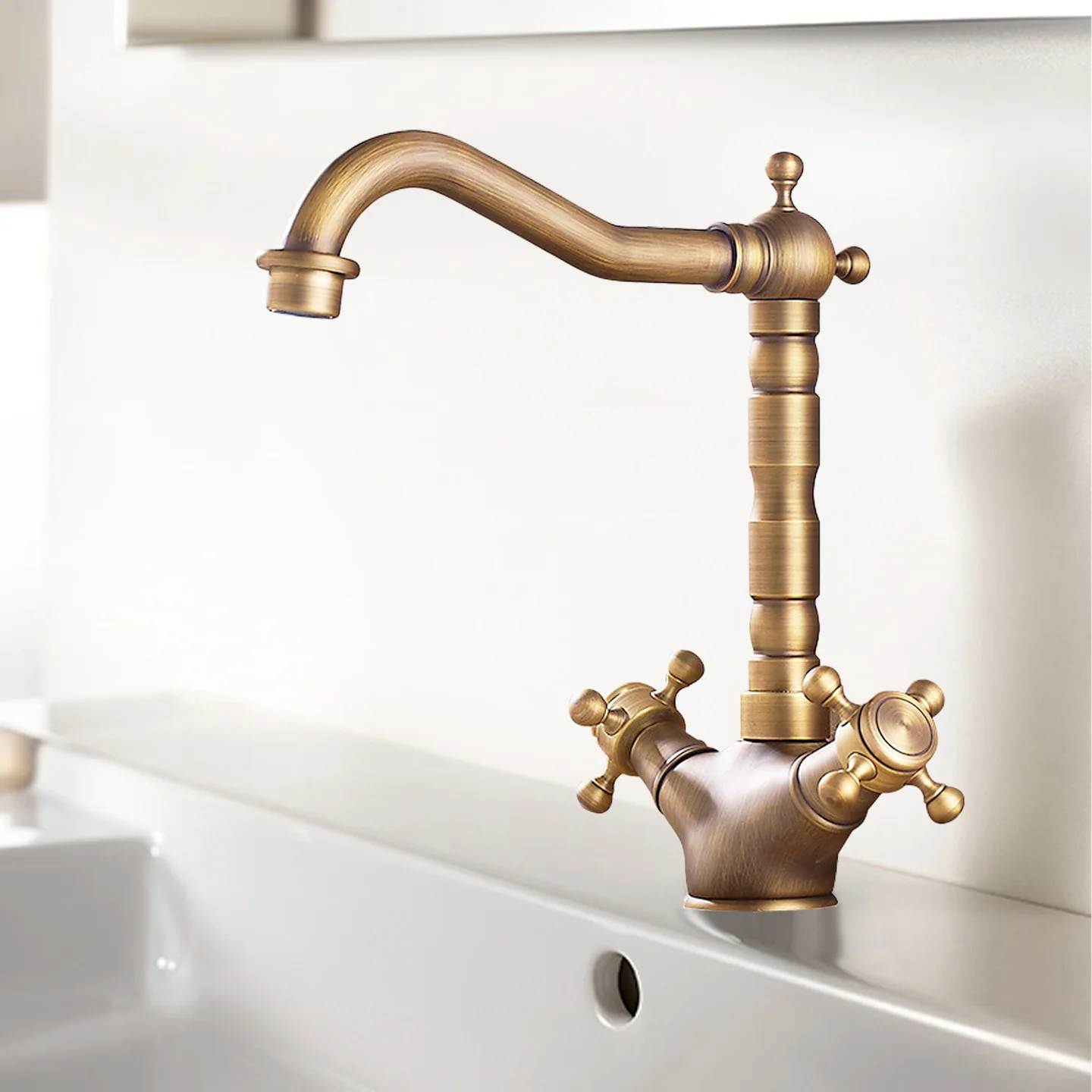 

Single hole basin faucet, bathroom, gold, basin hot and cold faucet, retro, double handle