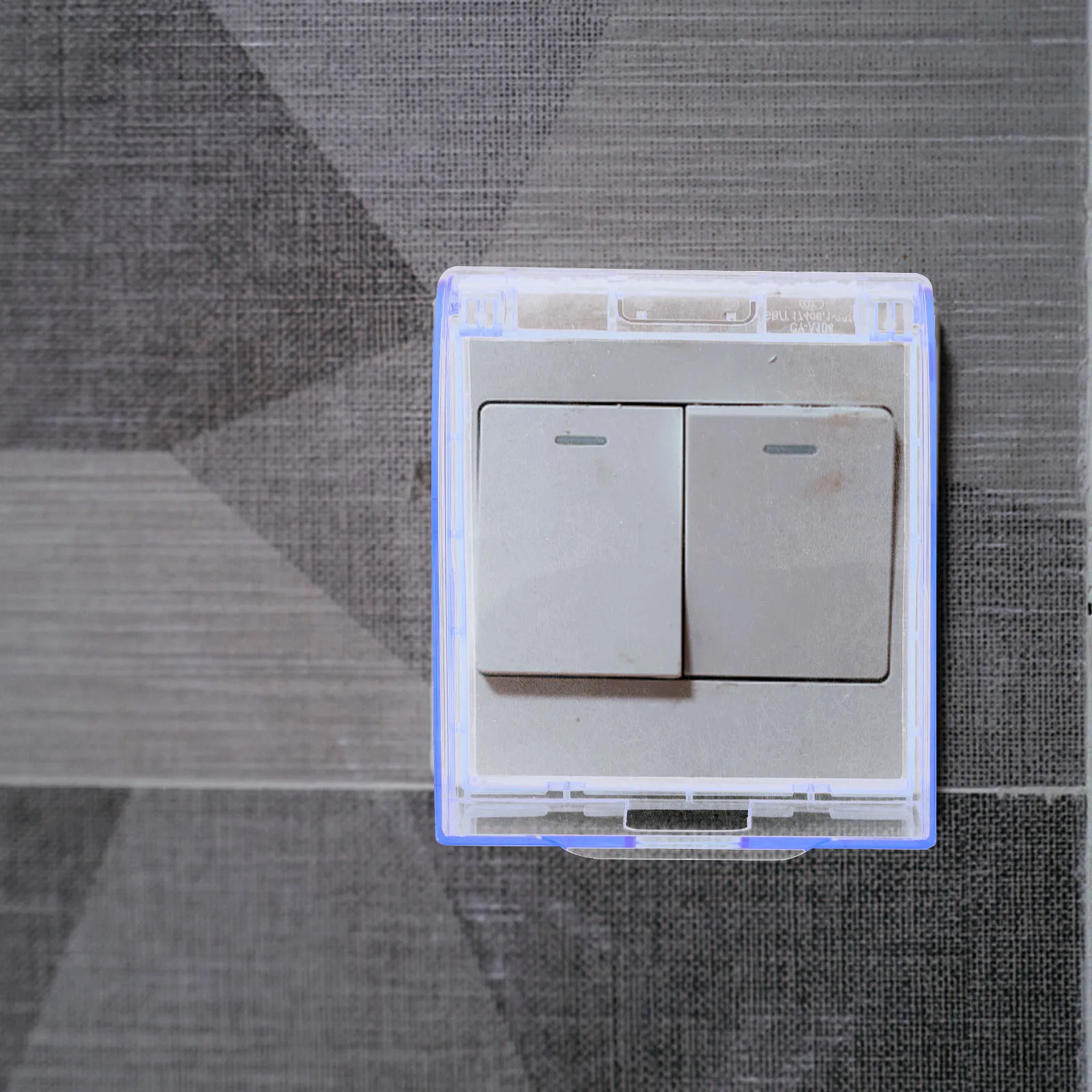 

2 шт. водонепроницаемая крышка розетки 110 градусов большой угол защита от брызг тумана масляная пятна клейкая защита стены крышки розетки