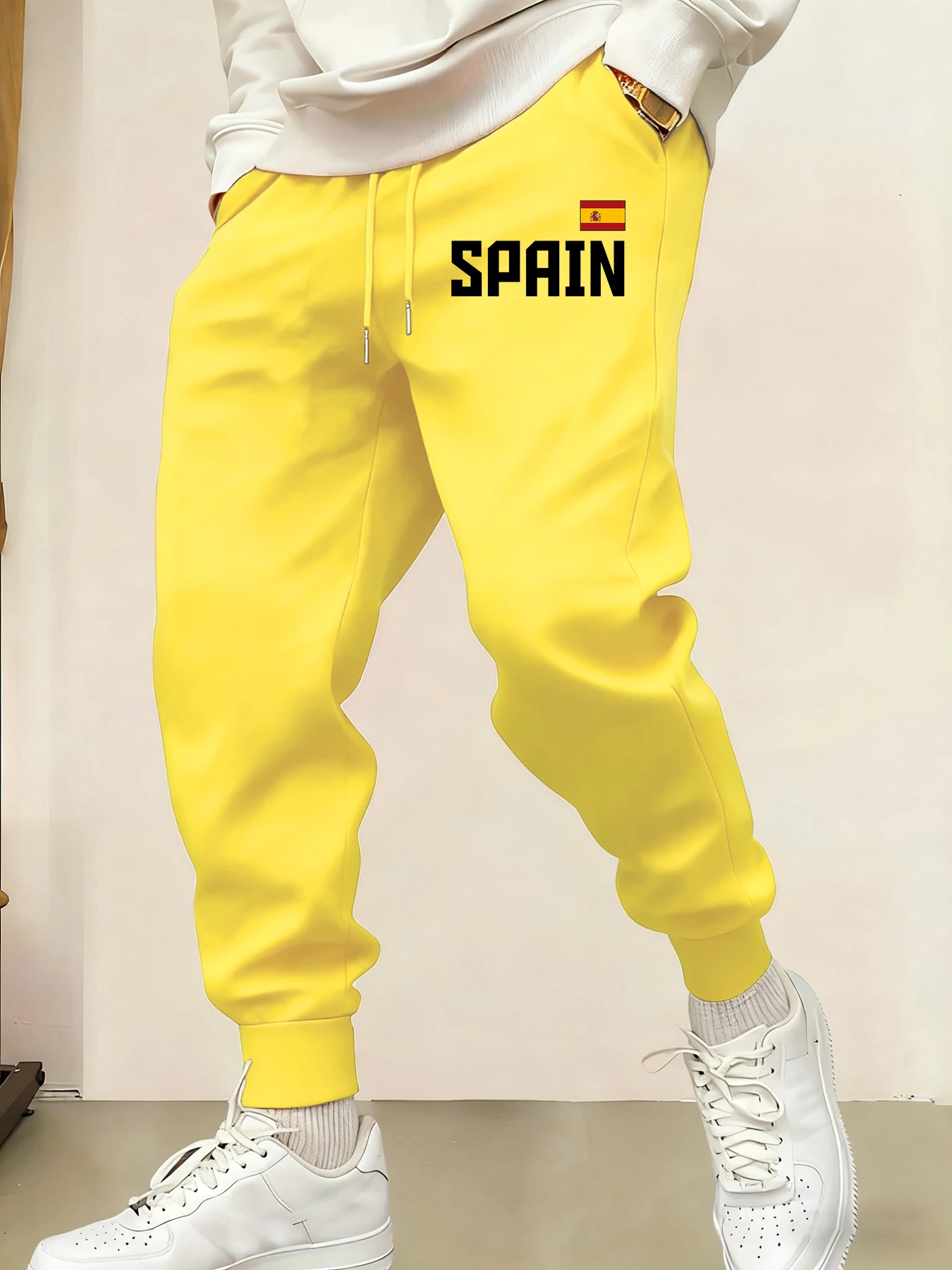

Spain Letter National Flag Prints Mans Sweatpants Warm Pants Joggers Drawstring Pant Pocket All-Match Britches Autumn Trousers