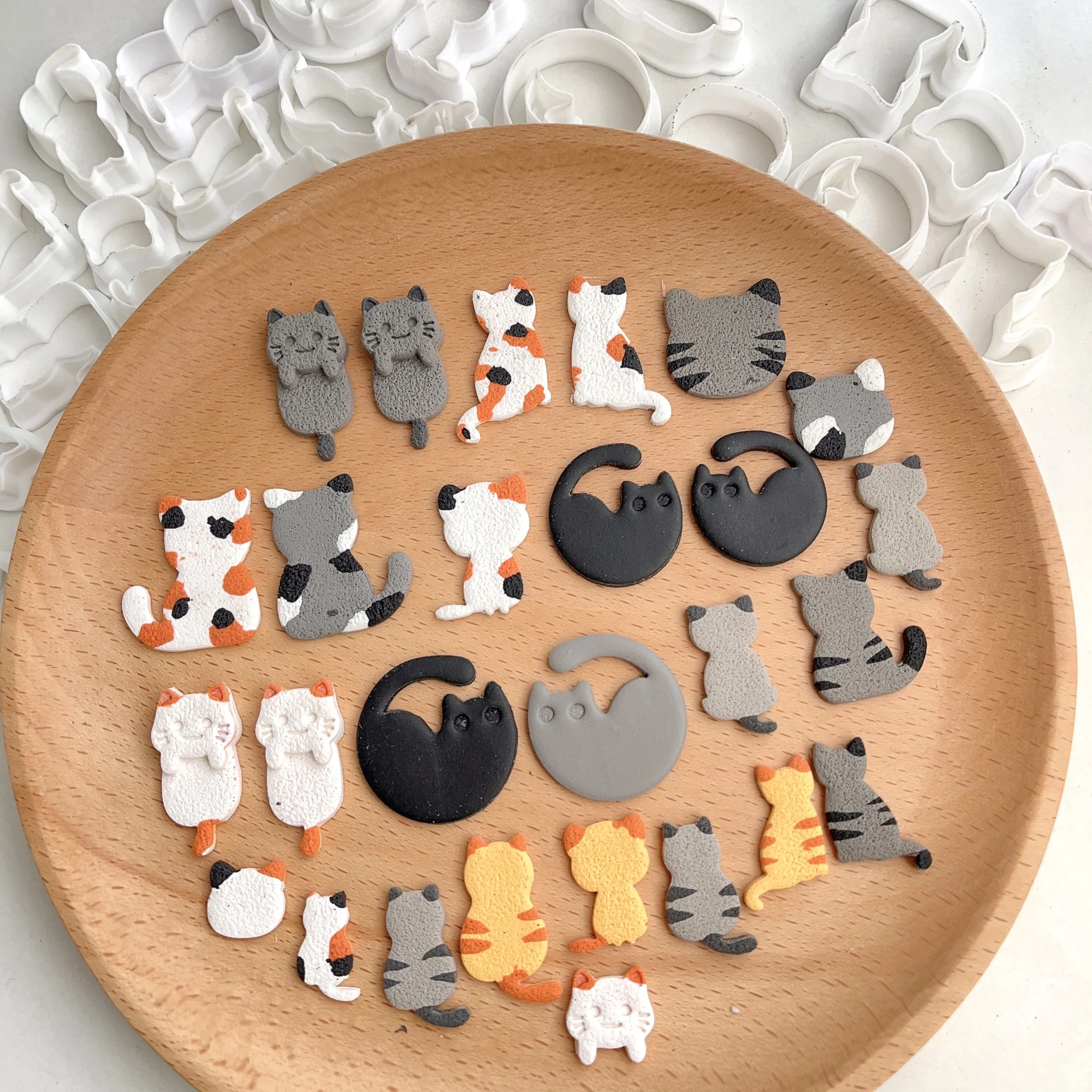 Cute Cat Soft Pottery Polymer Clay Mold Set Animal Pattern Clay Cutter DIY Earring Jewelry Pendant Cutting Stamping Tool