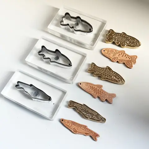 Fish Pattern Leather Stamping Mold Cutting Knife Blade DIY Pendant Molds Leathercraft Cutter Die Custom Logo Stamps Cut Tool