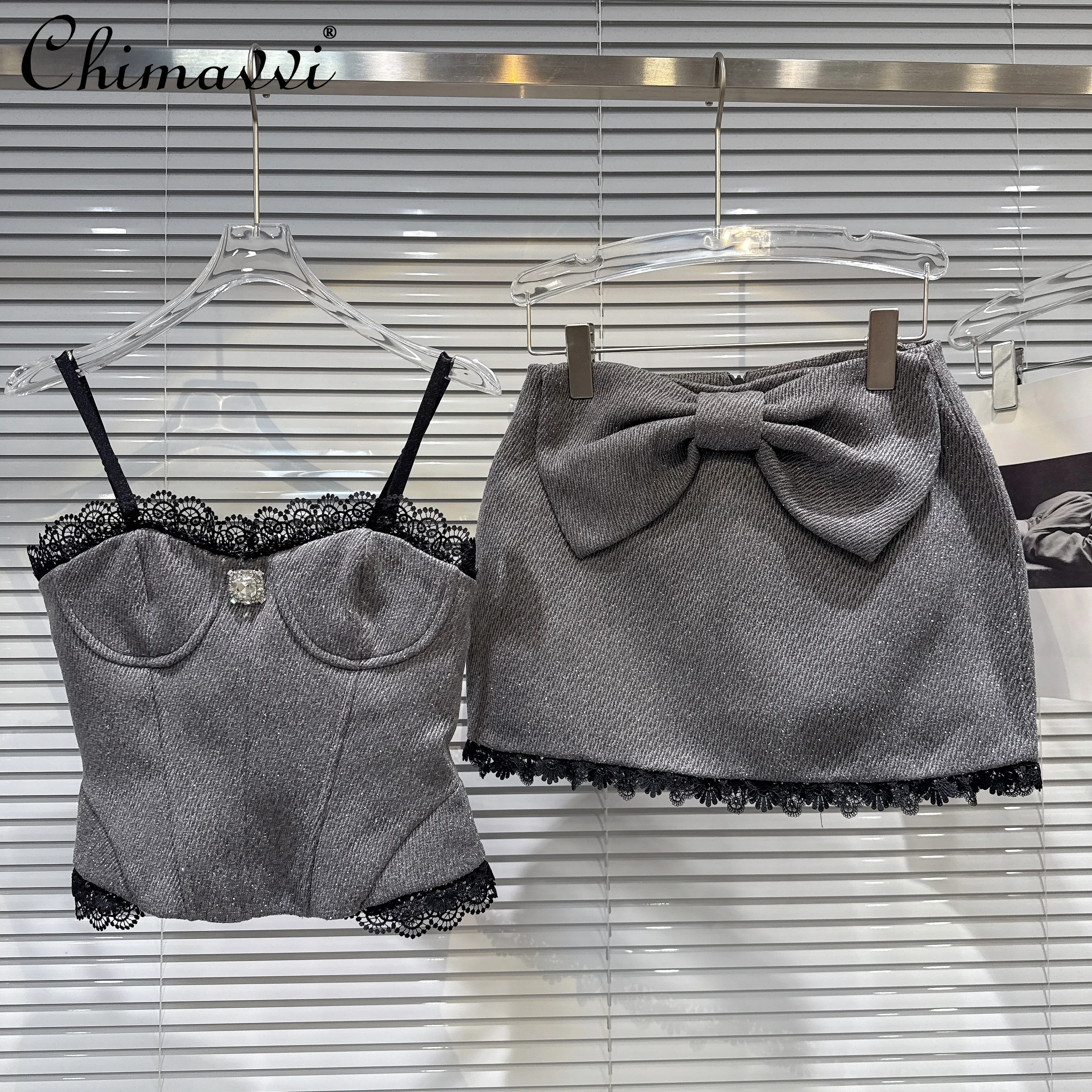 

2025 Autumn French Elegant Sweet Lace Spliced Fishbone Slim Fit Sexy Tops High Waist Bow Bodycon Mini Skirts Two-Piece Set Women