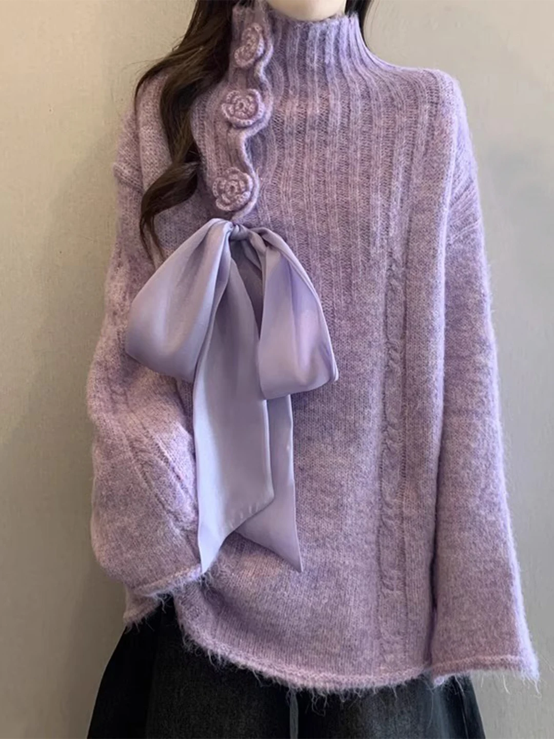 

Фиолетовый свитер с 3D-цветами и узлами, с высоким воротником, женский, больших размеров, осенне-зимний, средней длины, антивозрастной топ