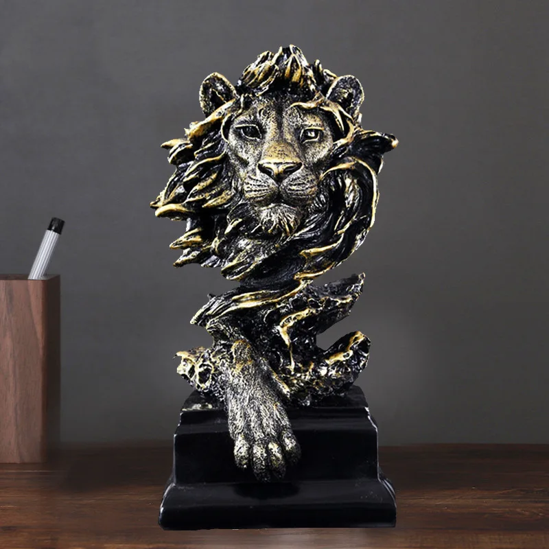 Aesthetic Lion Figure Resin Statue Nordic Vintage Lion Figurine Sculpture Luxury Decor Living Room Decoration Desk Accessories