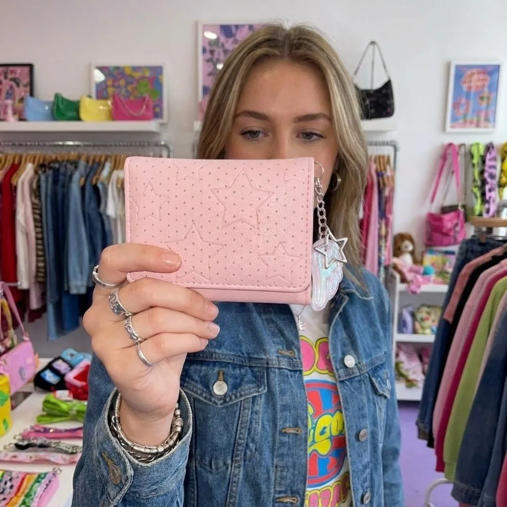 Slim PU Leather Polka Dot Trifold Wallet Lightweight 5 Card Slots Card Holder Star Wing Pendant ID Window Coin Purse Student