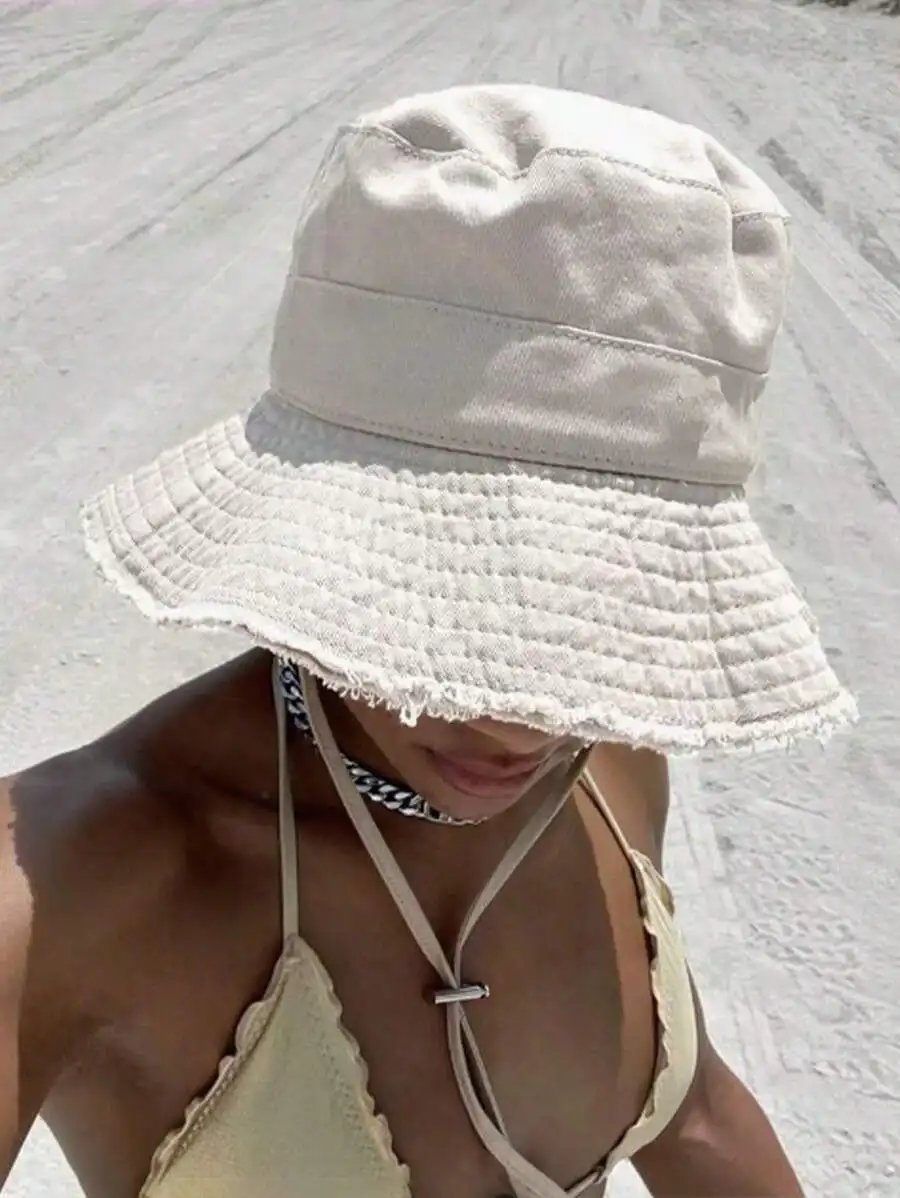 1pc Women's drawstring bucket hat with frayed edges, outdoor bucket hat with adjustable chin strap