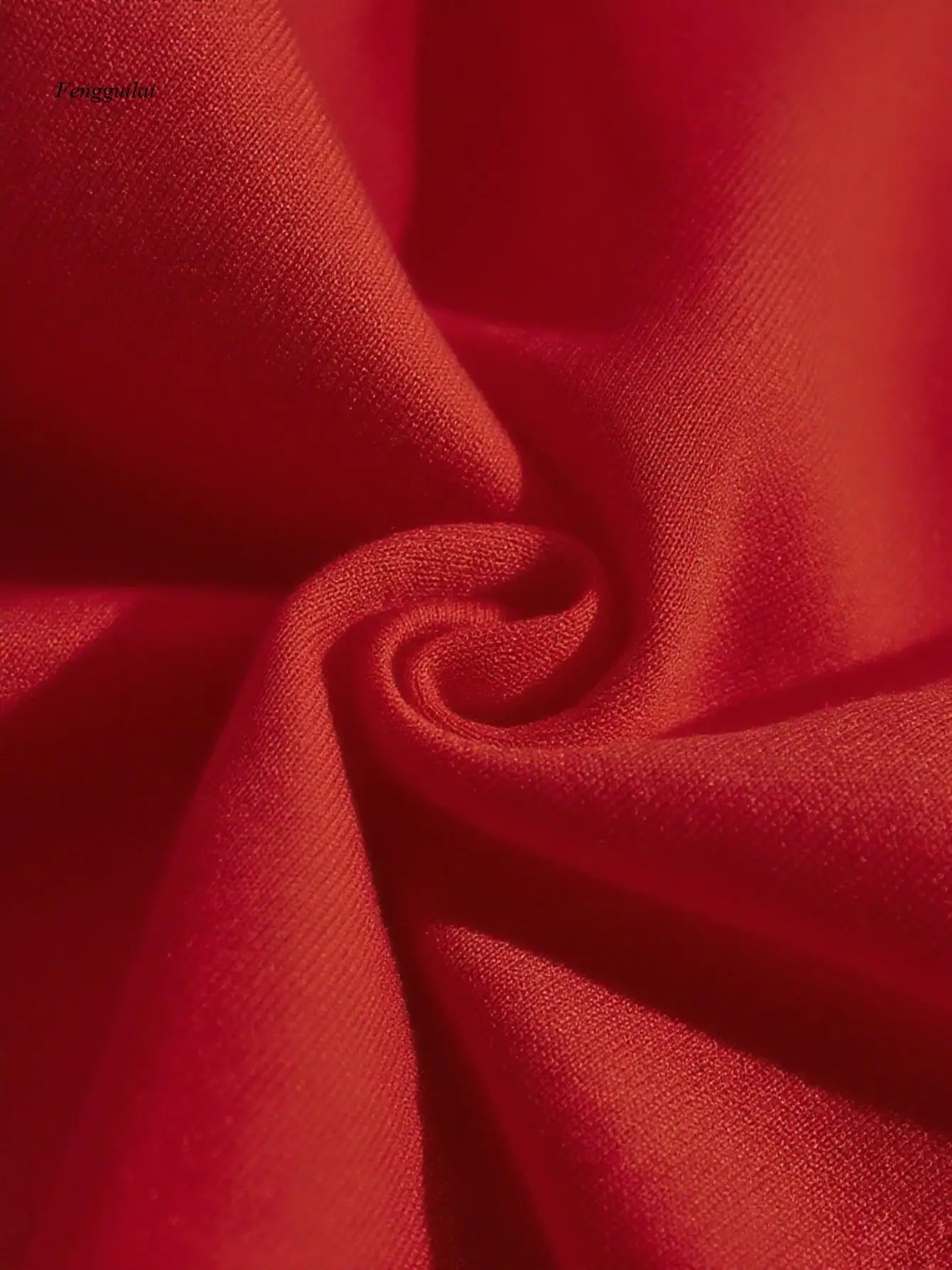 ゴシック魔女と月明かりの森プリント フード付きスウェットシャツ - ダークグリーン、金色の文字、長袖プルオーバーパーカー