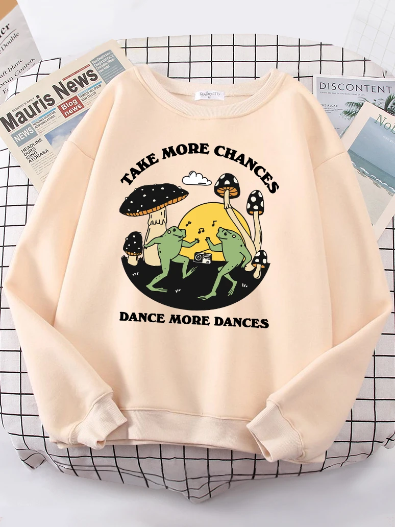 Take More Chances Two Dancing Frogs Large Mushroom Hoodie Loose Casual Clothes Fleece Women Hooded Street O-Neck Girl Sweatshirt