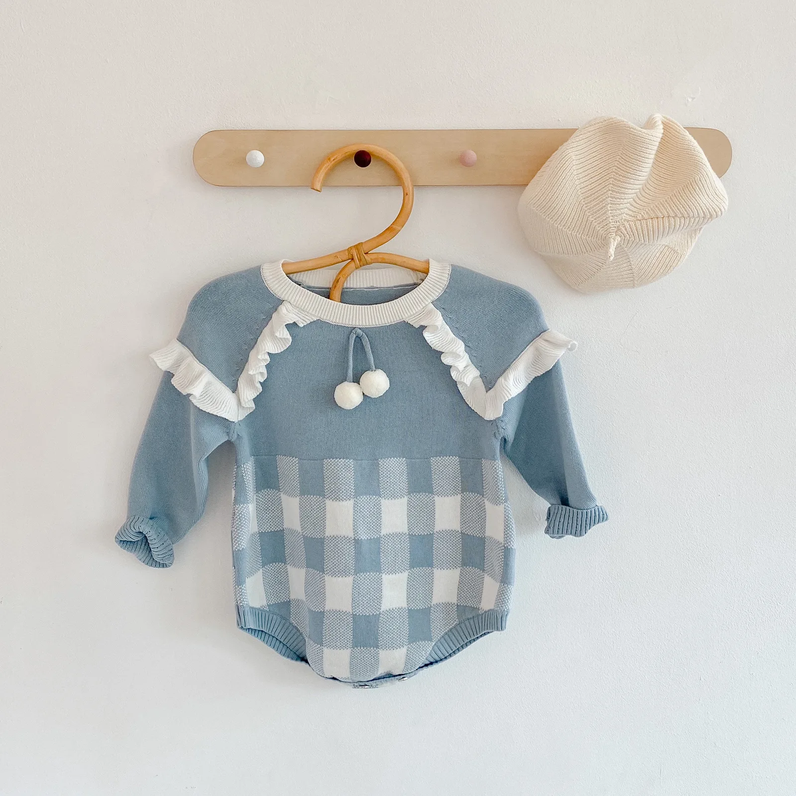 

0-2 years old spring and autumn dress for baby girls baby plaid long sleeve splicing cotton yarn jumpsuit triangle climbing suit