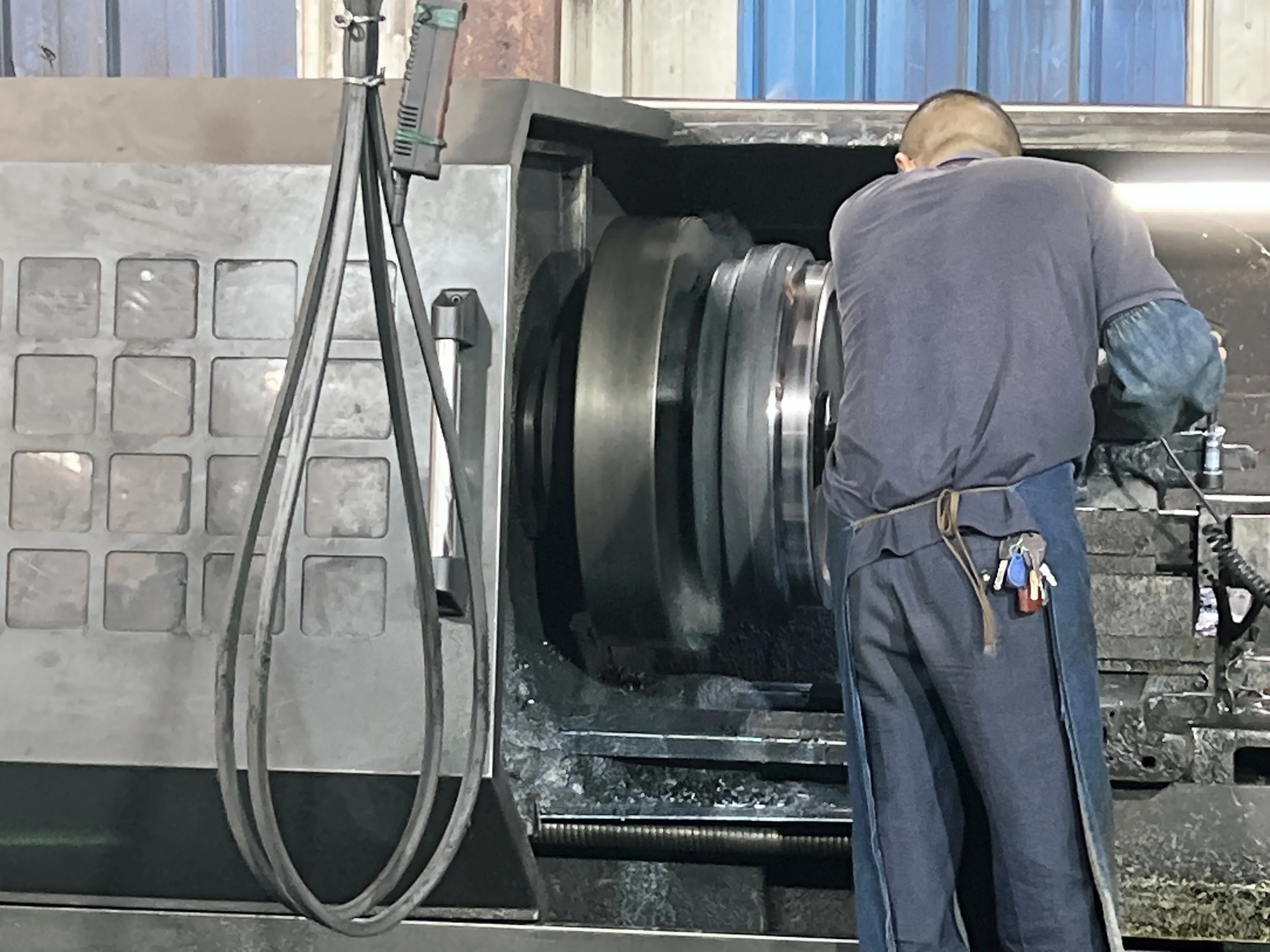 Рисунок 2 - Запчасти ходовой части D11 для кошачьего бульдозера