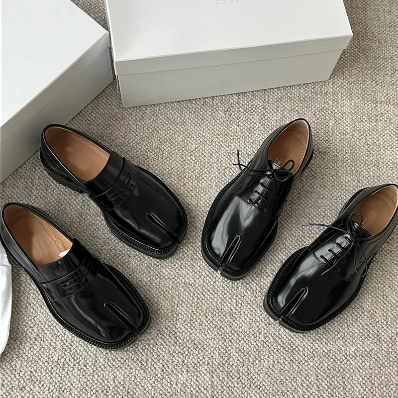 Japanese Lolita Split Toe Shoes Women's Horseshoe And Pig Hoof Leather Shoes Casual British Style Business Work Leather Shoes