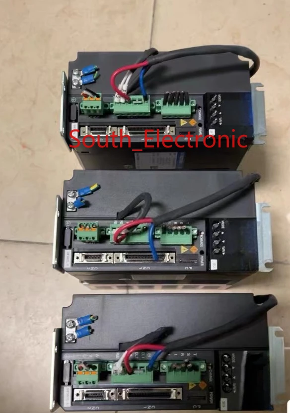 RS1S05AA0HF08P1L  servo driver ,  In good working condition, free shipping