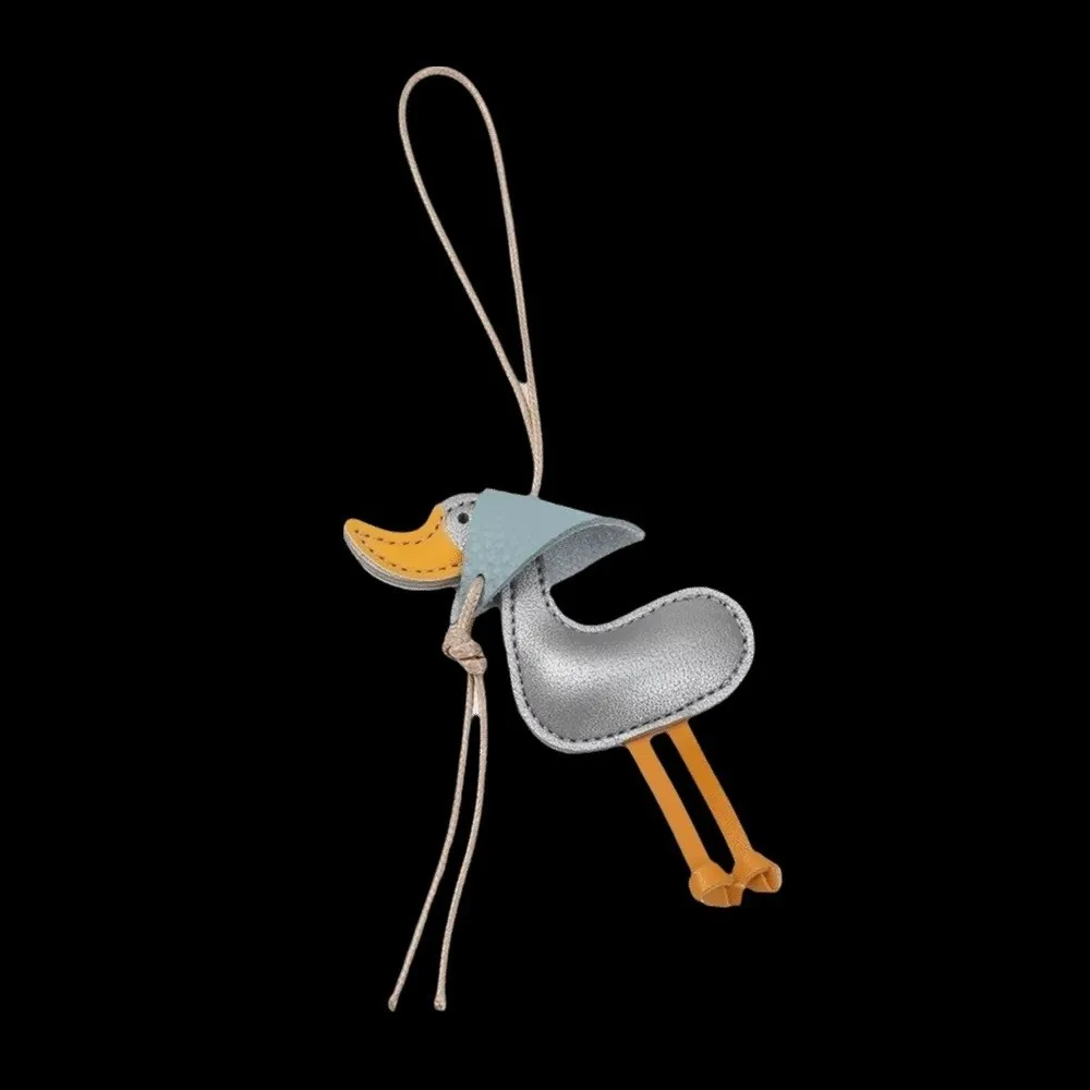 New PU Leather Duck Keychain Scarf Duck Shape Cute Style Bag Pendant Hanging Rope Colorful Animal Keyring Gift for Couples