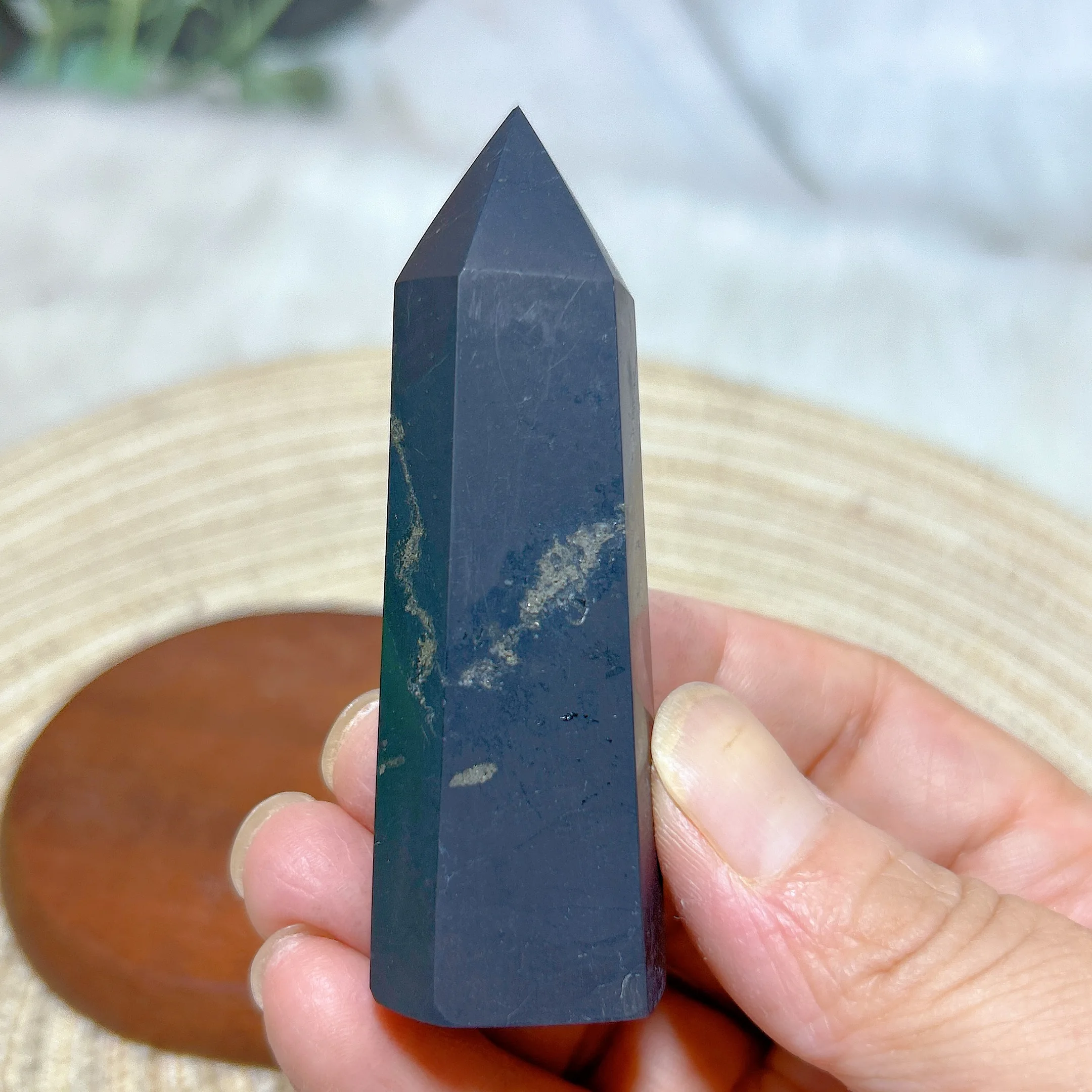 

100% Natural Russia Crystal Shungite Tower Point Healing Gemstone Reiki Energy Mineral Ore Home Decorations Room Decor Gift
