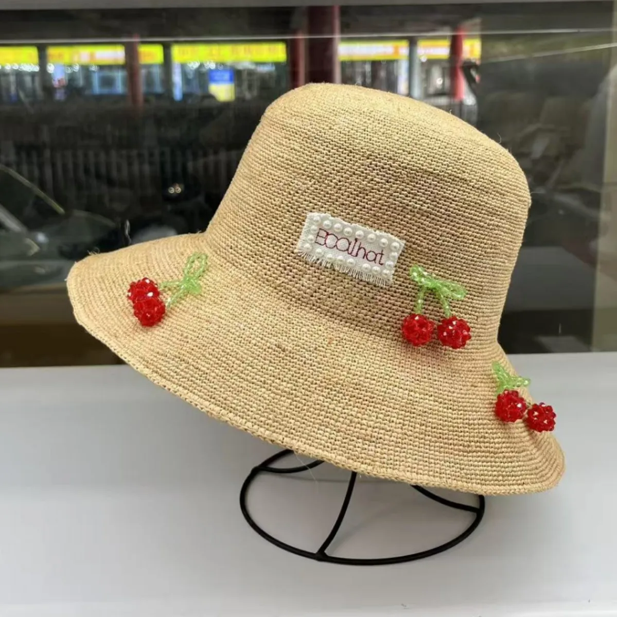 chapeau-de-soleil-artisanal-en-herbe-laffey-special-et-raffine-pour-la-plage-et-les-voyages-protection-uv-respirant-reglable-a-calotte-ronde-et-a-large-bord