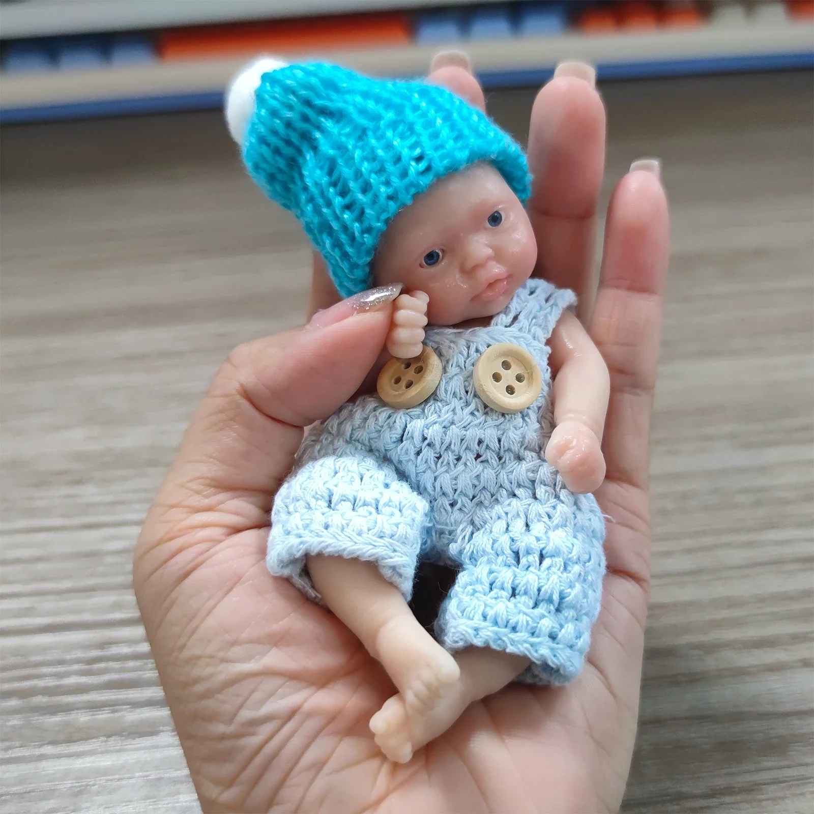 Reborn Baby Dolls Sleeping Silicone Full Body Boy 4.5inch Miniature Babies with Blue clothes Accessories for Christmas Gift Kids