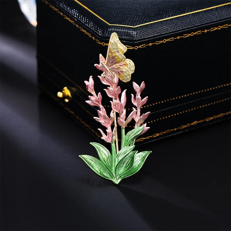 نبات اللافندر باقة بروش النمط الشهير رسمت باليد مزاجه دبوس