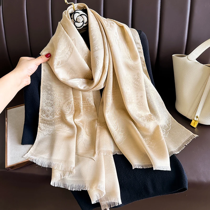 Luxury Brand Cashmere Women Floral Scarf Winter Warm Shawl and Wrap Bandana Pashmina Female Foulard Square Thick Blanket Poncho