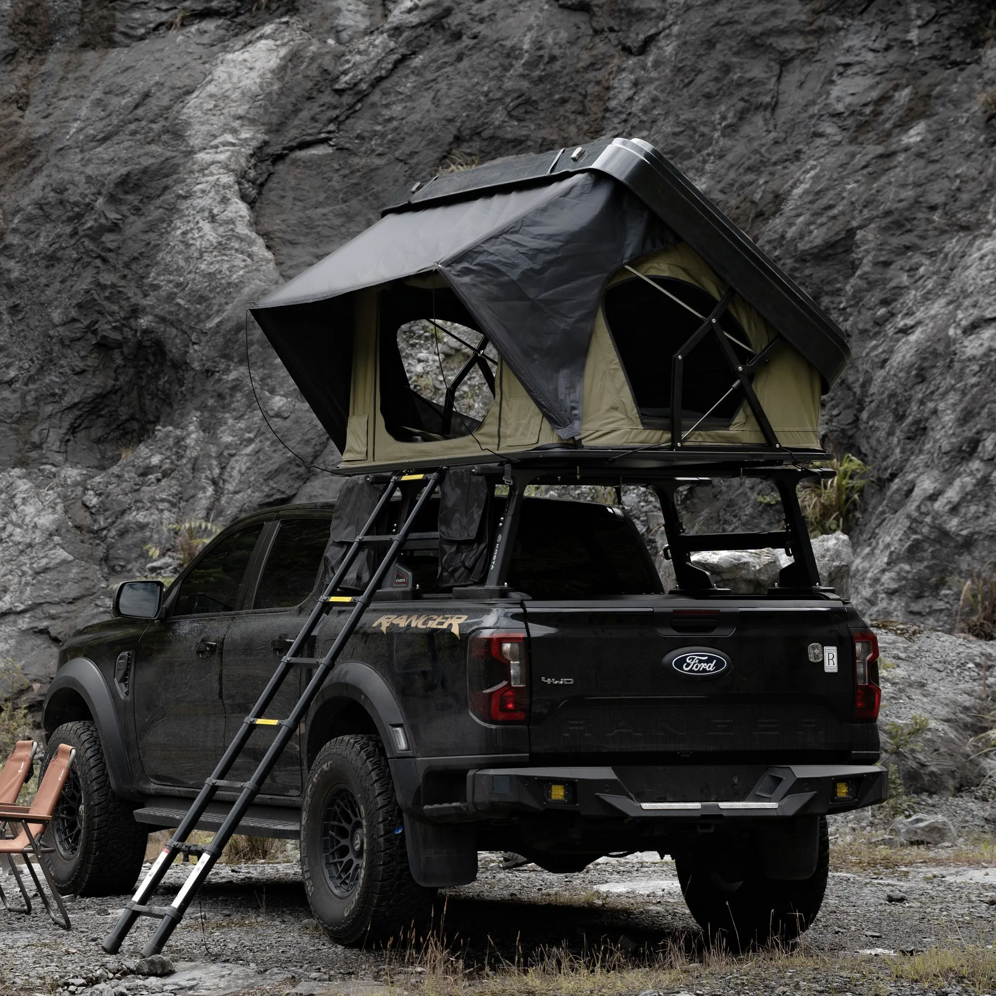 ！@Fully Automatic Rooftop Tent Waterproof Oxford Fabric Hard Shell Outdoor Camping Model-No Setup Needed