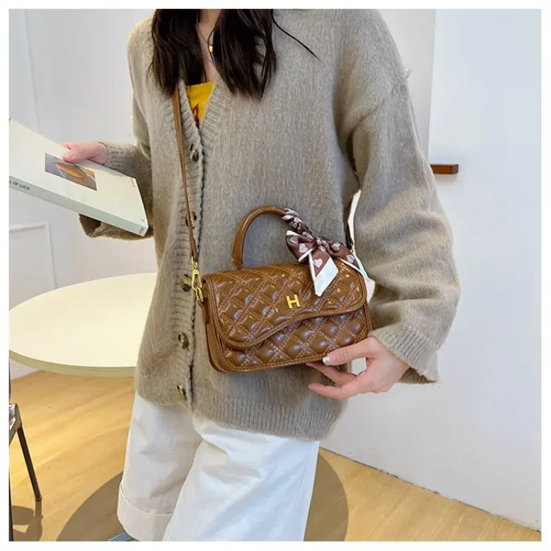 2025 New Arrival! Women's Diamond Quilted Bag - Small Crossbody/Shoulder Purse, Lightweight & Stylish