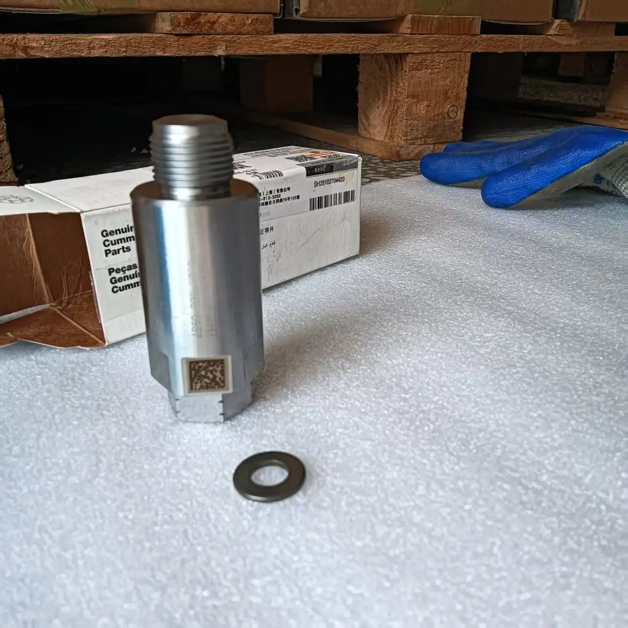 

1 шт. 4383889 Клапан сброса давления в топливной рампе для насосов Common Rail Cummins XPI DC09/DC13/DC16 2488244 2897320 4307475 4359204