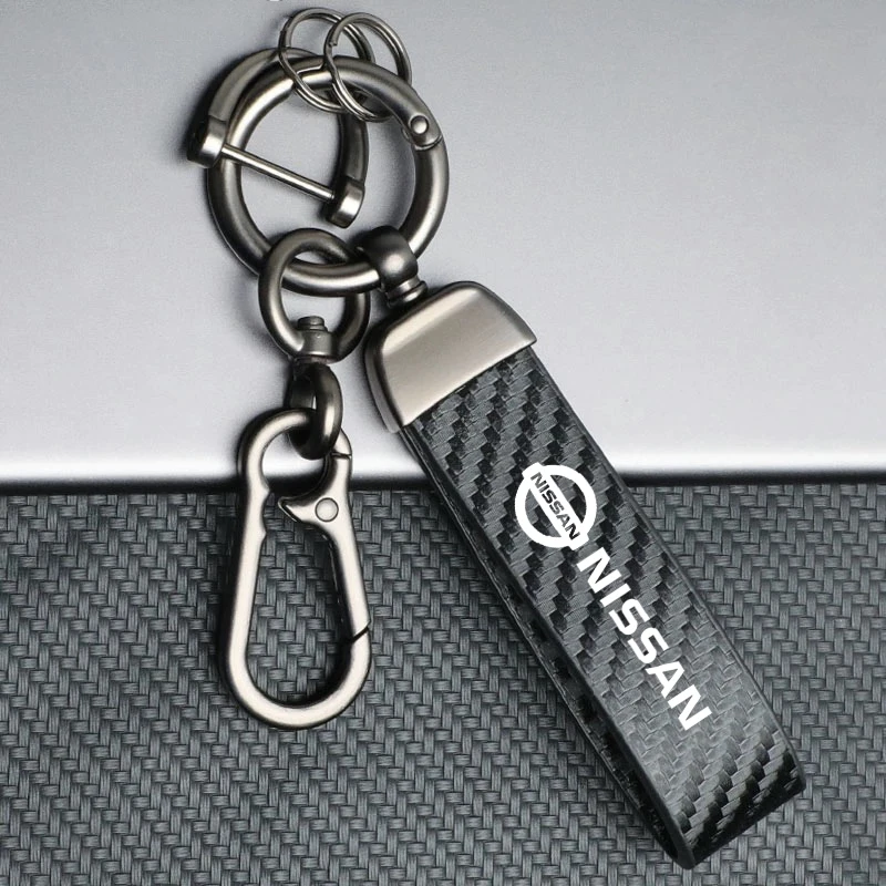 Carbon Car Keychain Chain Key Ring Degree Rotating Horseshoe Rings For Nissan Qashqai J10 Juke Pulsar Sentra Altima Patrol Micra