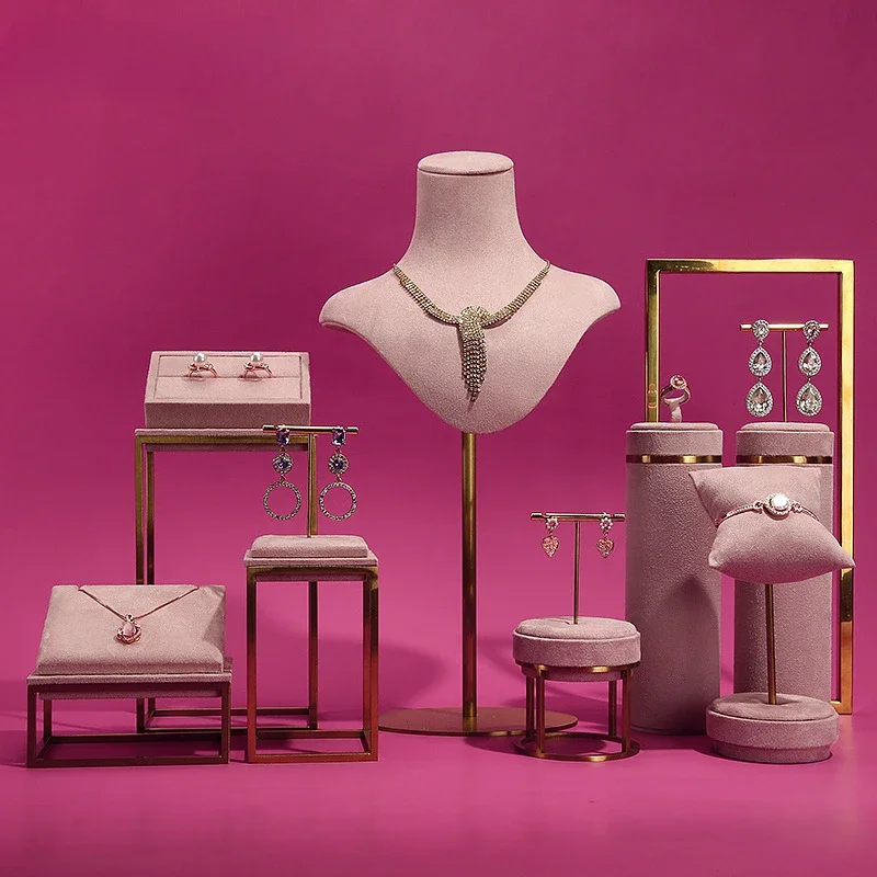

Jewelry display stand, pink metal window, necklace, ring and accessory display props, high-end jewelry display props