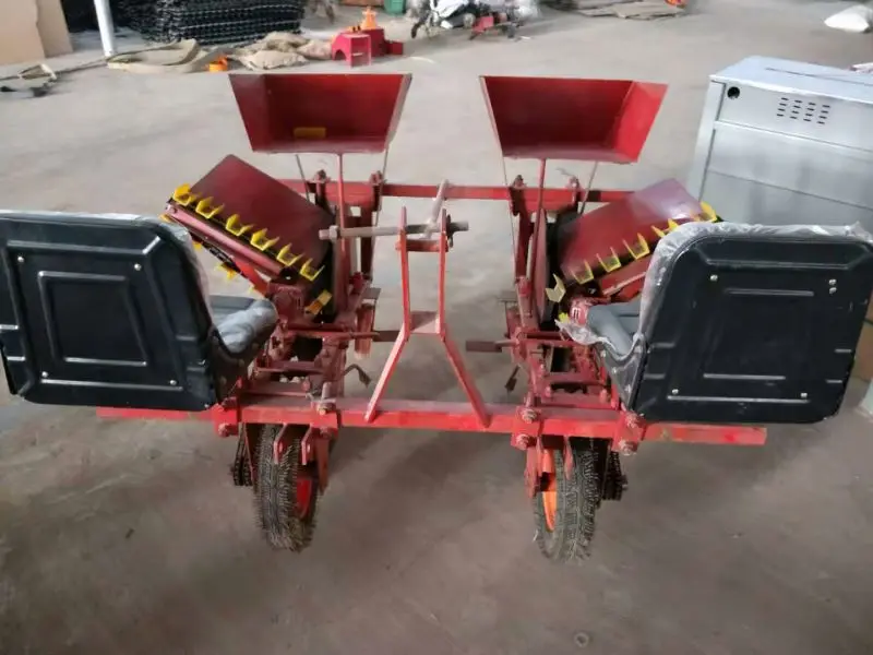 High Efficiency Motorized Vegetable Seedling Transplanter For Onion Seeders IOT Enabled Agricultural Machinery 300-700m/h