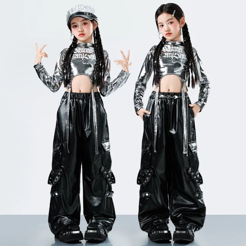 

Новый детский костюм для джазовых танцев, сценический наряд для K-pop шоу, серебряный топ, черные брюки, одежда для выступлений на подиуме, модная одежда для девочек 5238