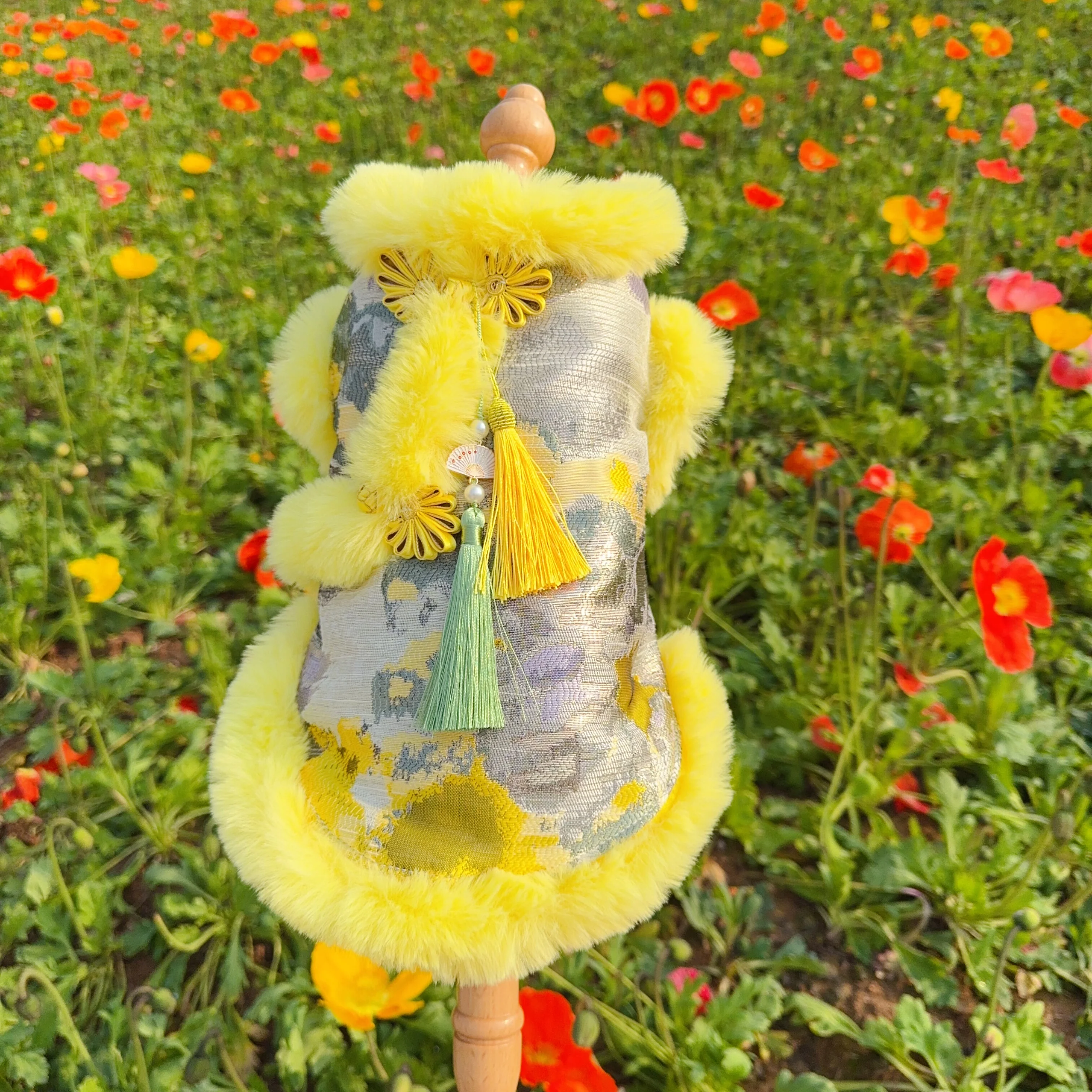 

Chinese Style Luxury Pet Dog Clothes Yellow Embroidery Print Warm Plush Coat Dress For Small Medium Dog Puppy Outfits Chihuahua