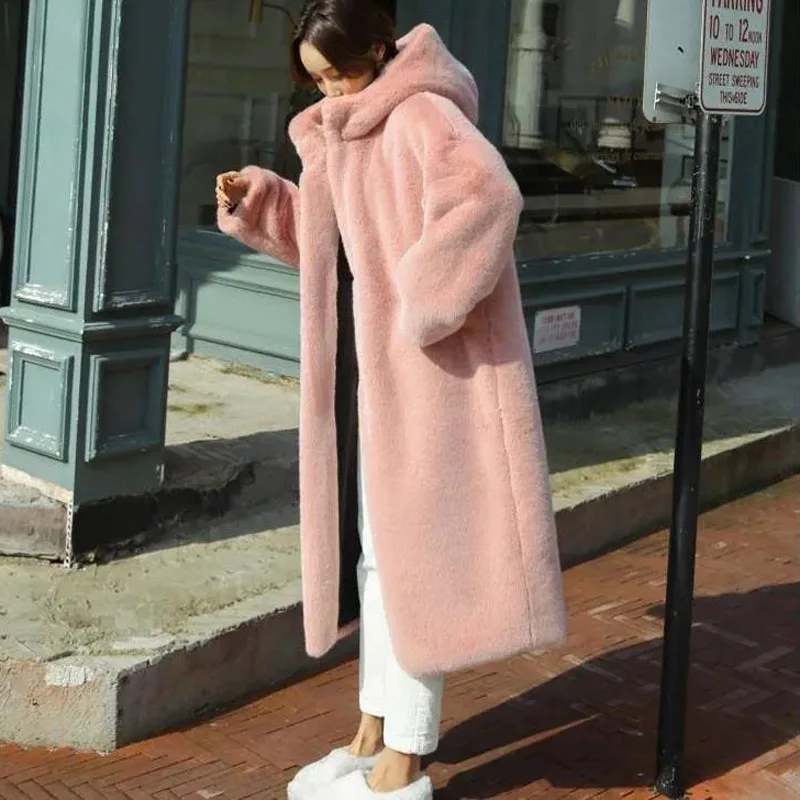 

2025 Korean Version Long Faux Fur Coat with Hood Winter Oversized Casual Large Size Mink Fur Rabbit Fur Plush Light Luxury