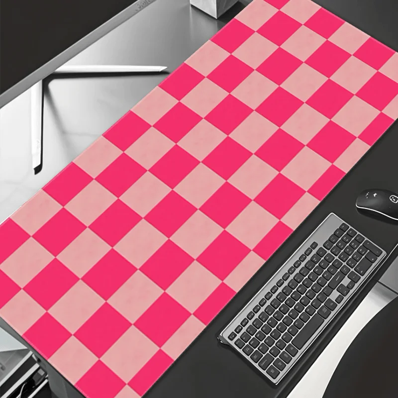CIFBUY Large Mouse Pad Rubber Non Slip Gaming Desk Mat Pink Checkerboard Pattern Art Office Laptop Keyboard Protector Accessory