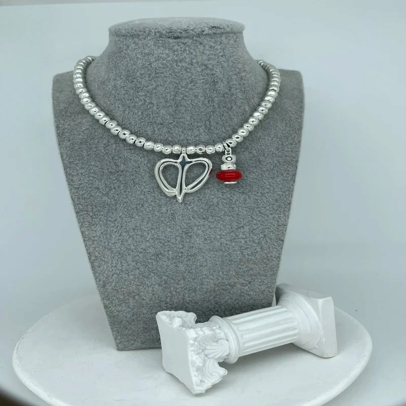 

Cute temperament, fairy style, hollow red lantern necklace, ladies' date accessories, gifts for friends