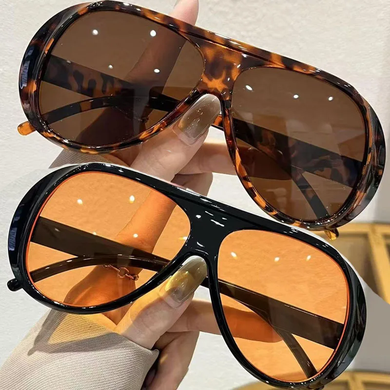 Oversized Sunglasses Women Fashion Luxury Big Frame One Piece Gradient Sun Glasses Retro Classic Thick Shades