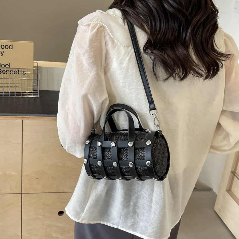 Retro Rivet Crossbody Bag For Women 2024 Boho Hollow Out Straw Bag Handbag Lady Girls Shoulder Phone Purse Small Round Bag Black