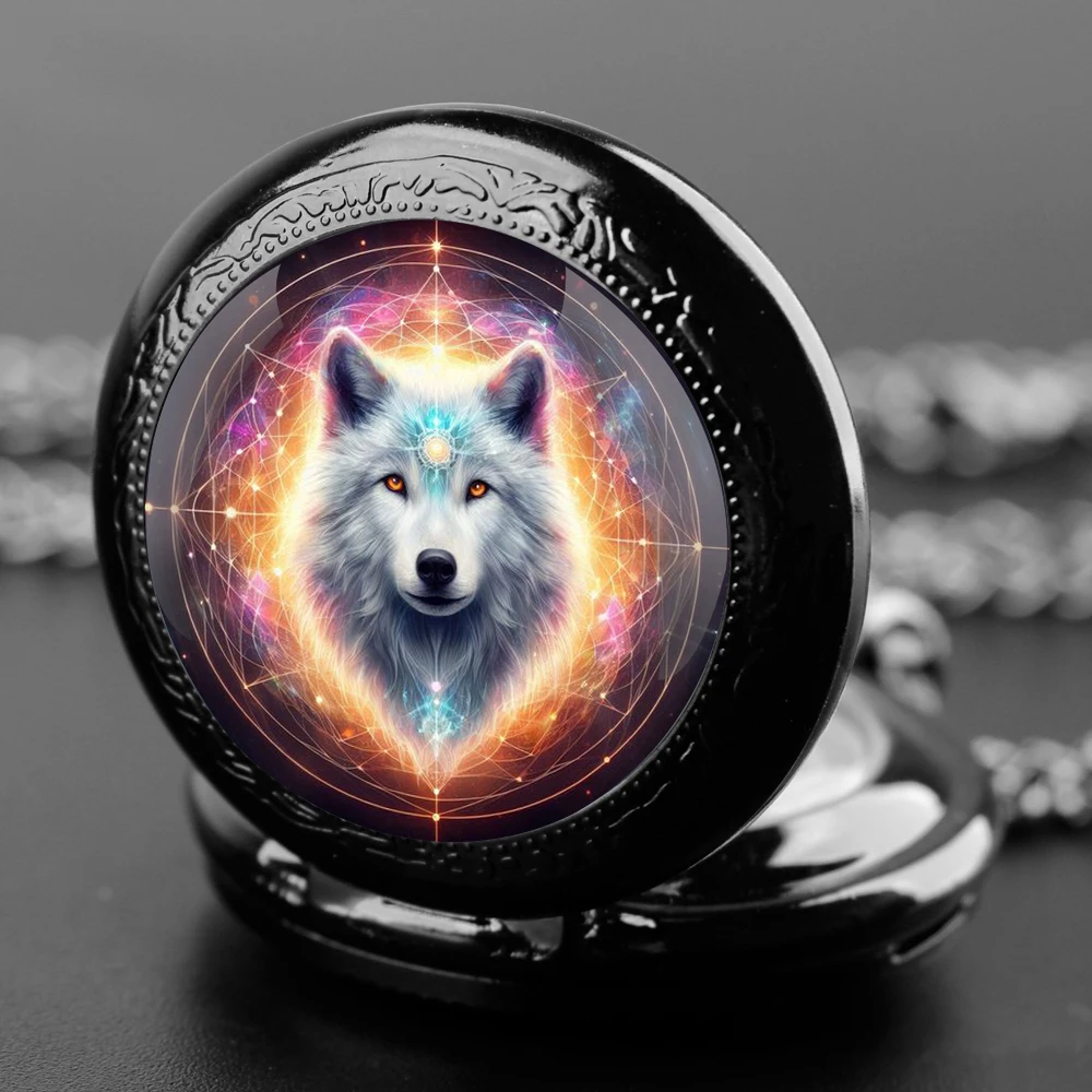 White Wolf Design Glass Dome Quartz Pocket Watch With Durable Chain Arabic Numeral Dial For Men And Women Creative Gifts