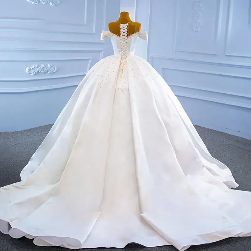 Maßgeschneidertes Brautkleid mit U-Ausschnitt, glänzenden Pailletten und Perlen für die Braut, Meerjungfrau, Kirche, plissiert, lange Ärmel, Satin-Brautkleider