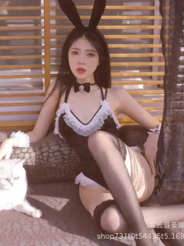 ชุดคอสเพลย์กระต่ายสาวเซ็กซี่ ผ้ากำมะหยี่ ชุดบอดี้สูทยั่วยวน สายรัดรูปแบบเซ็กซี่ ไร้แขน โชว์หลัง สวยมีเสน่ห์ 20E6
